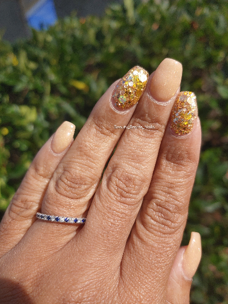 The 24 Karat Kind-Gold Chunky Glitter, Foil Nail Dip Powder