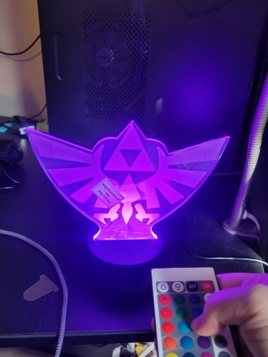 Goodies, Lampe LED USB The legend of Zelda Blason Hyrule 20cm (Décoration,  Goodies, Jeux vidéo, Maison, The legend of Zelda)
